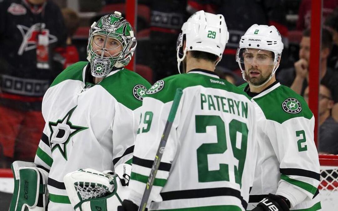 Goalie Kari Lehtonen, left, who pitched a shutout in Saturday’s 3-0 victory at Carolina, and the Stars take on the Arizona Coyotes on Tuesday in Dallas. FSSW Plus has the telecast starting at 7:30 p.m.
