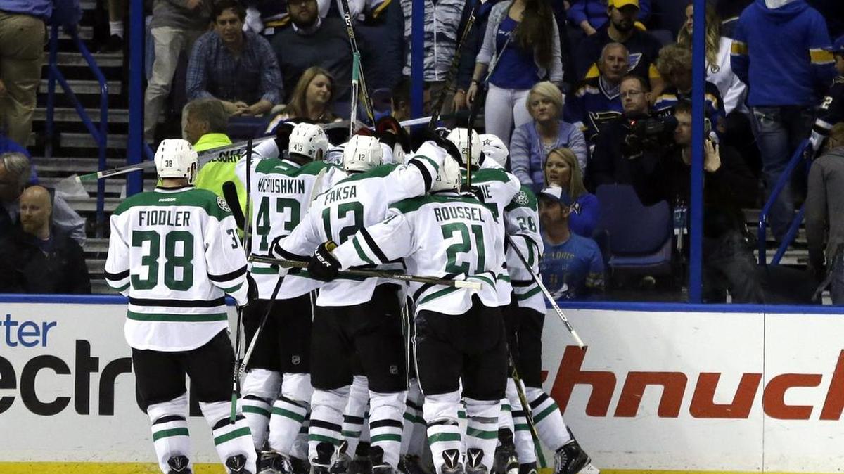 Dallas Stars announced on Monday that play-by-play man Dave Strader has cancer.