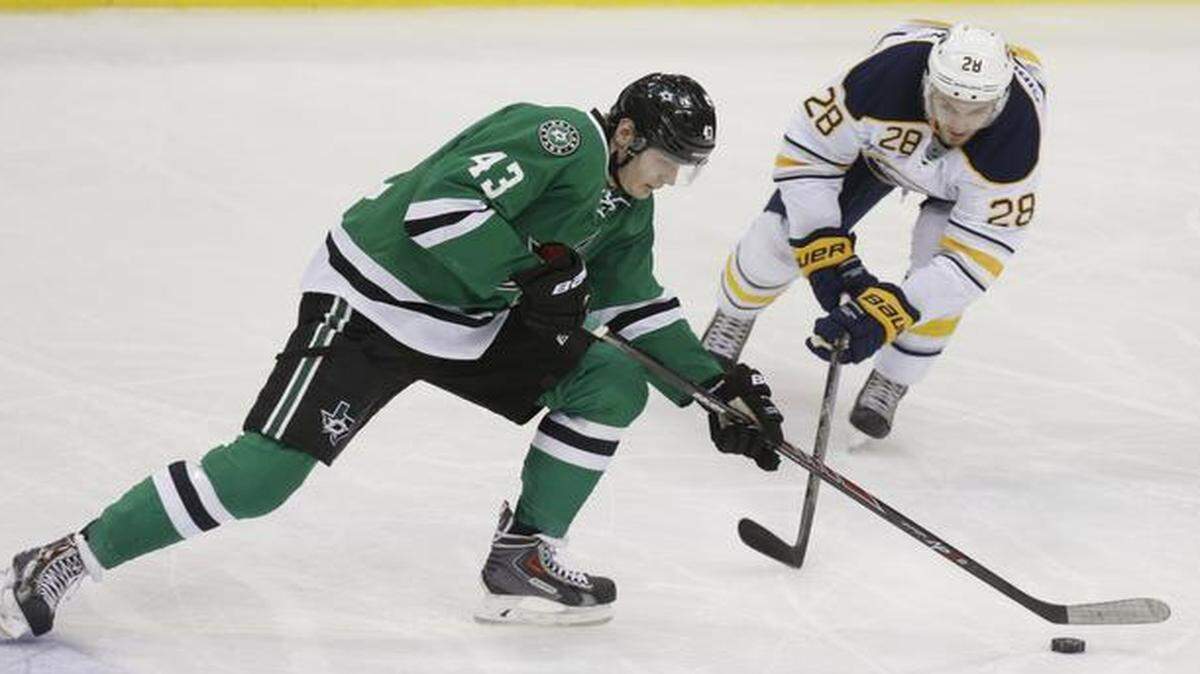 
Stars forward Valeri Nichushkin, left, in action last season, could return Friday afer missing most of the season following hip surgery.
