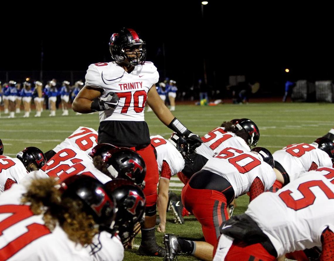 Trinity offensive lineman Jason Vakasiuola (70)