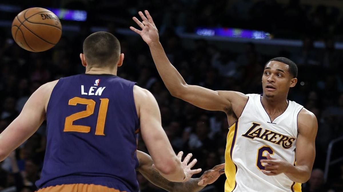 The Dallas Mavericks (1-5) take on guard Jordan Clarkson, right and the Lakers (4-3) on Tuesday in Los Angeles. Coverage begins at 9:30 p.m. on Fox Sports Southwest.