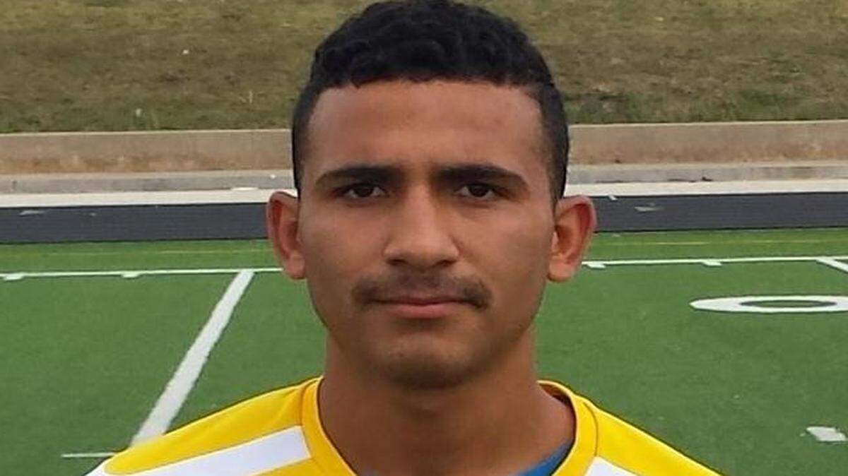 
Fort Worth Vaqueros soccer player Nestor Martinez played three years with Diamond Hill-Jarvis High School before joining the Dallas Texans academy. 
