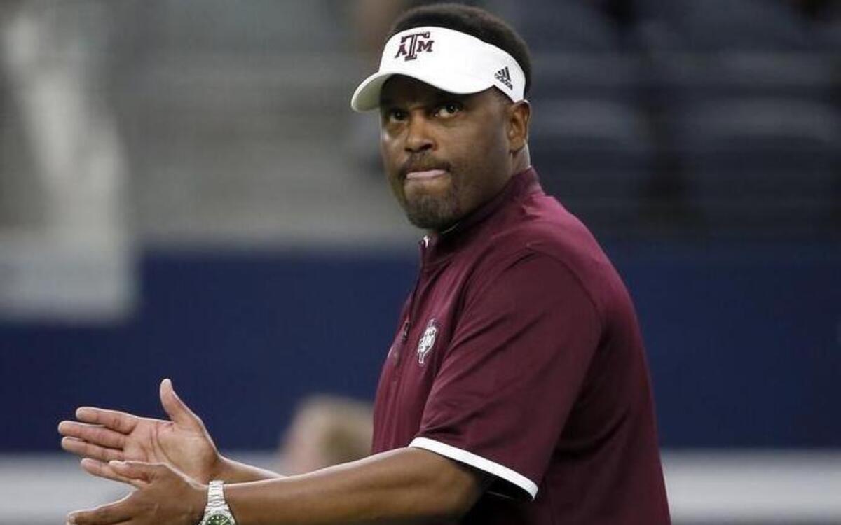 
Success at Texas A&M has landed coach Kevin Sumlin on USC’s radar.
