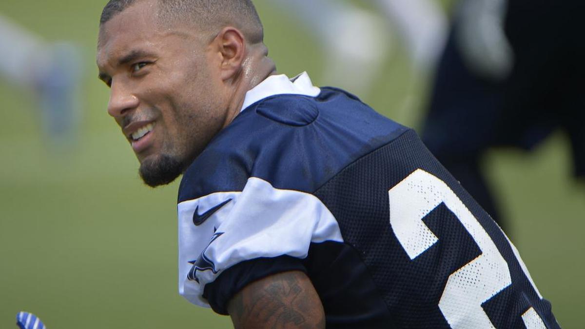 Cowboys cornerback Nolan Carroll’s drunk driving arrest is a bad look for the franchise and head coach Jason Garrett’s “character” message.