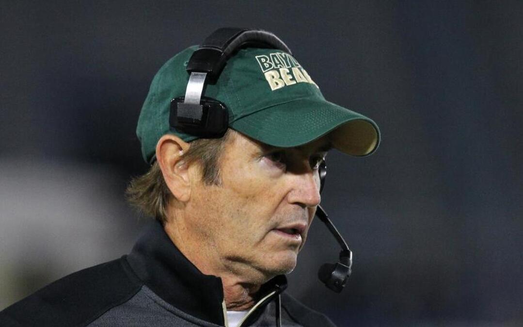 
Baylor coach Art Briles has been under scrutiny in the Sam Ukwuachu  sexual assault case.


