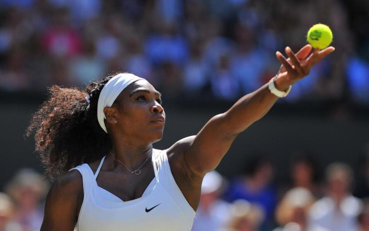 
Serena Williams has won 21 Grand Slam titles to Maria Sharapova’s five, but the Russian beauty earns more money. 


