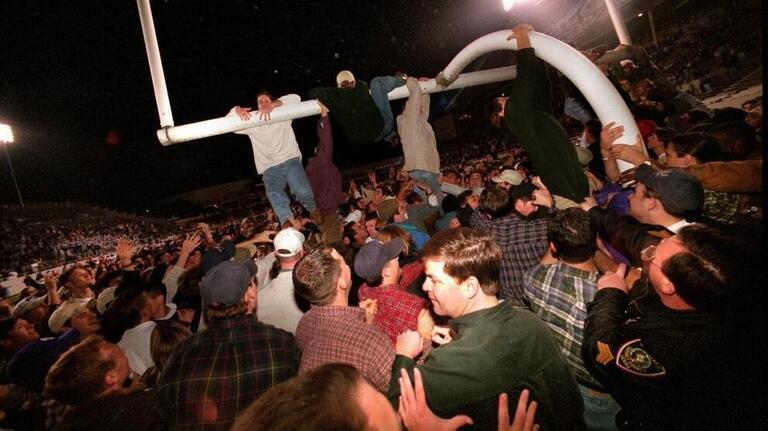 TCU-SMU ‘iron skillet’ rivalry: See historic game-day photos of Horned Frogs over decades