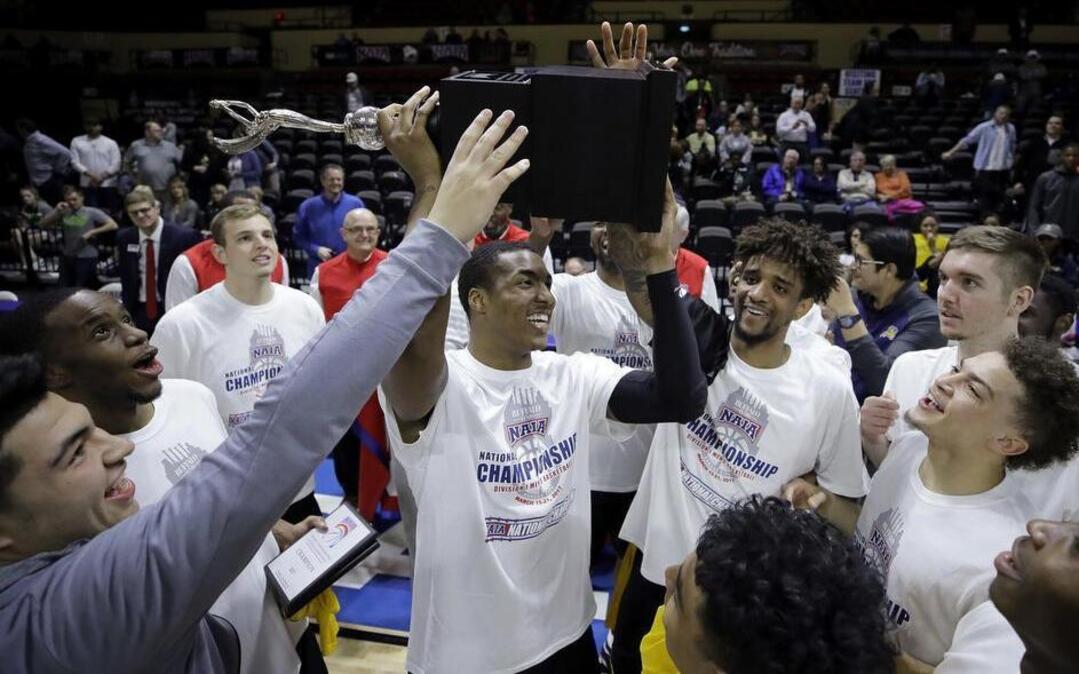 Ten of the 15 players on Texas Wesleyan’s NAIA national championship roster are transfers.