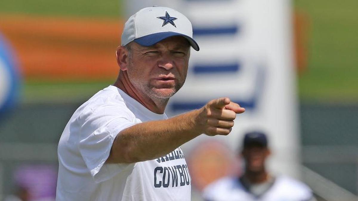 Offensive coordinator Scott Linehan is preparing for his third season with the Dallas Cowboys.